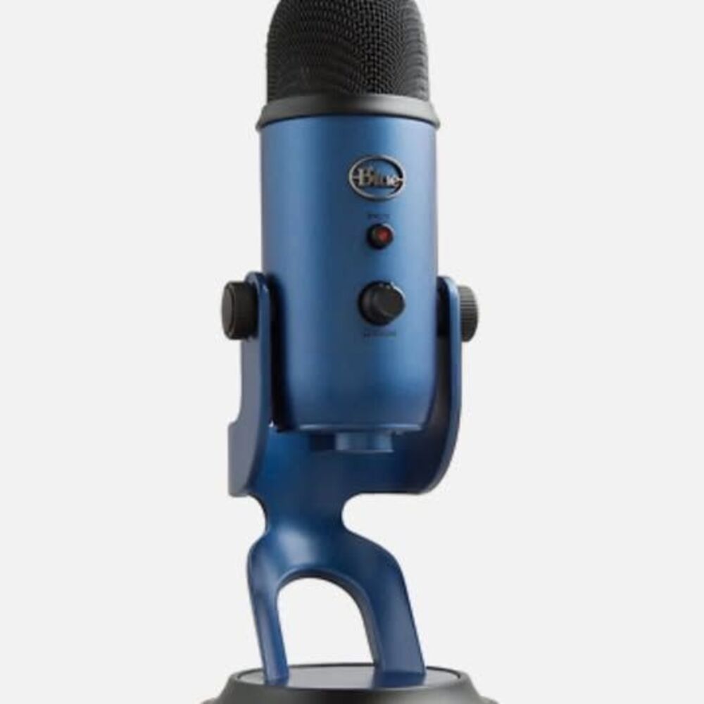 Logitech for Creators Blue Yeti USB Microphone for Gaming, Streaming, Podcasting